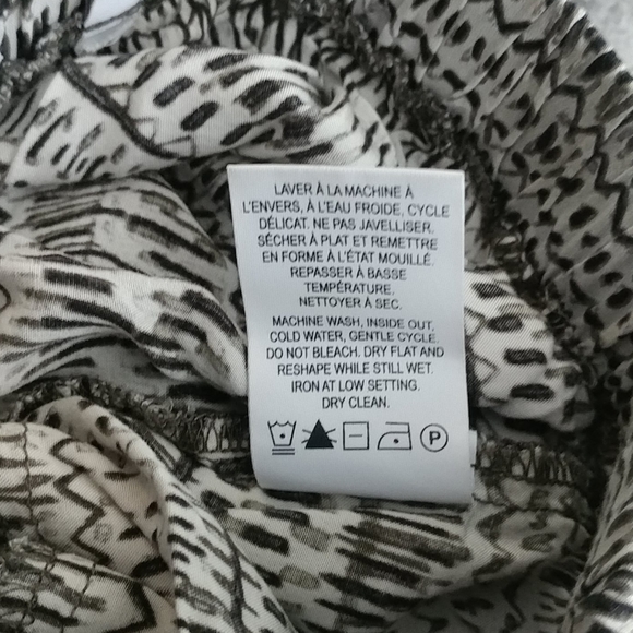 (2/$20) Reitmans loose soft trousers size 6P - Picture 6 of 8